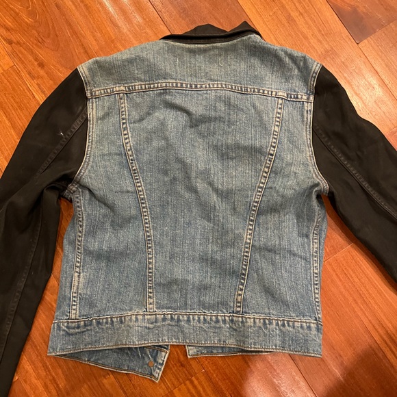 J Brand Denim Jacket with contrast sleeves - Picture 4 of 4